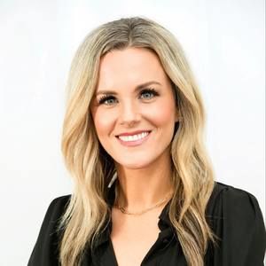 Meet your Posher, Valerie